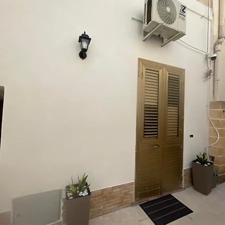 Anna Location Turistica Apartment Marsala Exterior photo